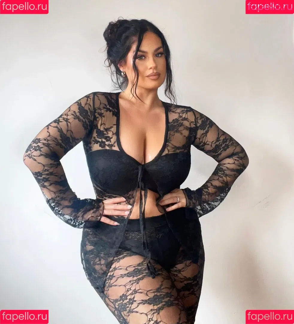 Hanna Wilperath Onlyfans Photo Gallery 