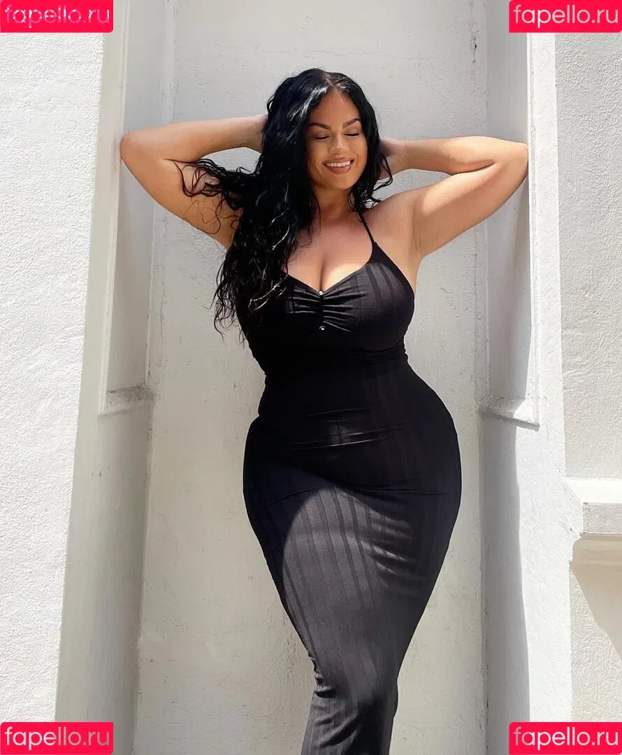 Hanna Wilperath Onlyfans Photo Gallery 