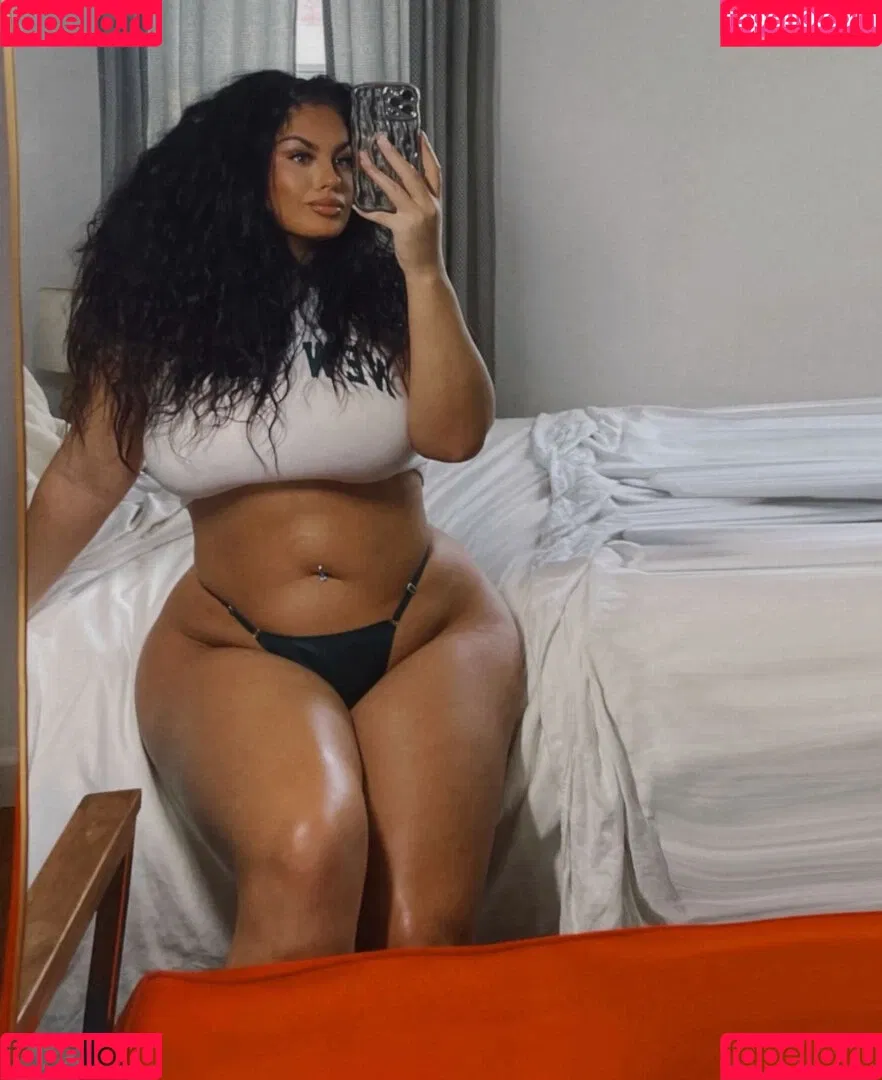 Hanna Wilperath Onlyfans Photo Gallery 