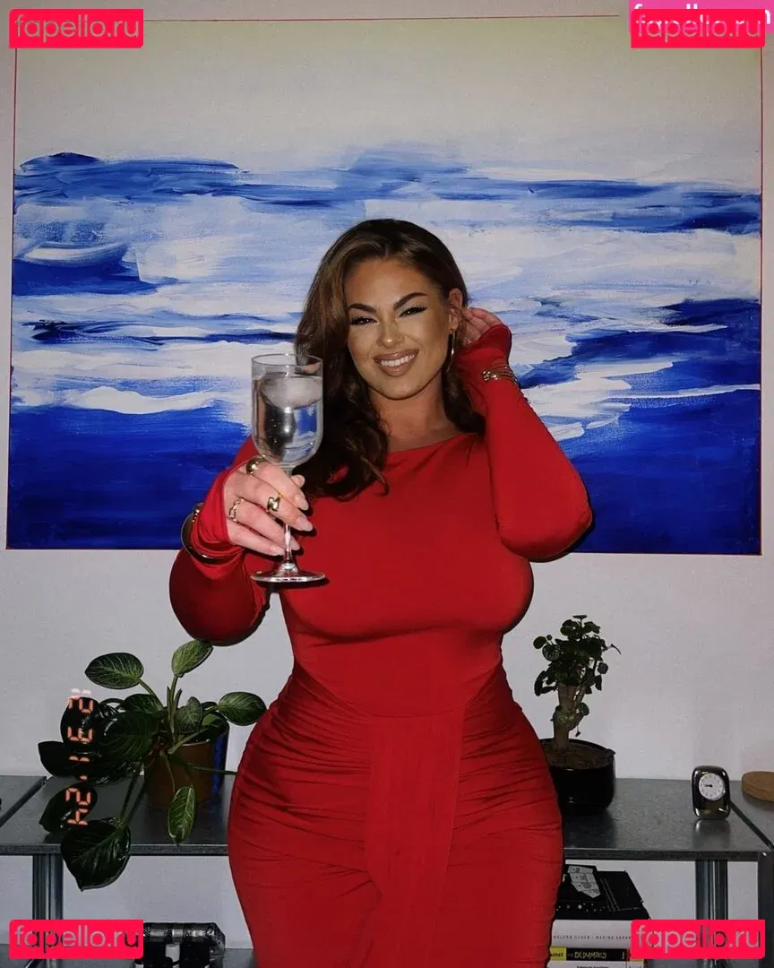 Hanna Wilperath Onlyfans Photo Gallery 