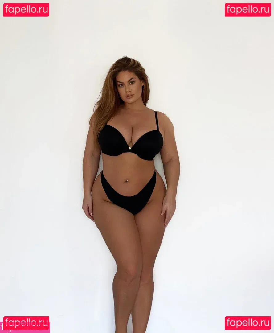 Hanna Wilperath Onlyfans Photo Gallery 