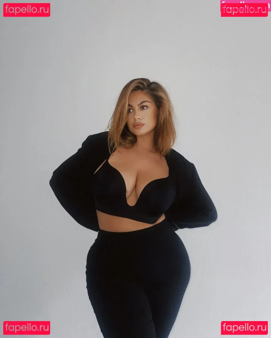 Hanna Wilperath Onlyfans Photo Gallery 