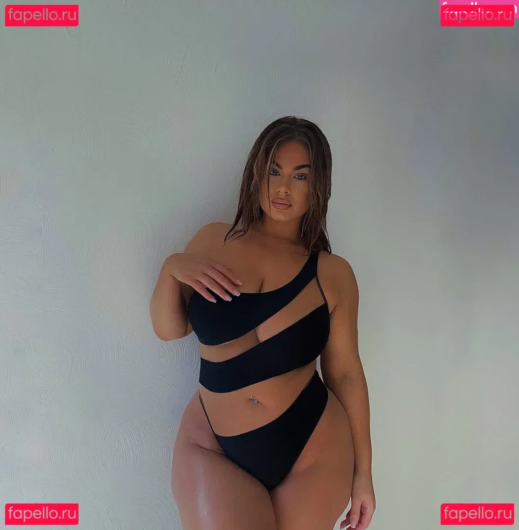 Hanna Wilperath Onlyfans Photo Gallery 