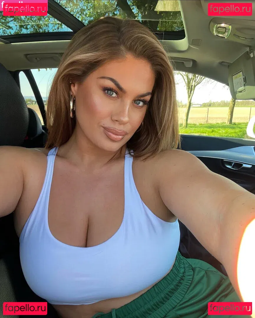 Hanna Wilperath Onlyfans Photo Gallery 