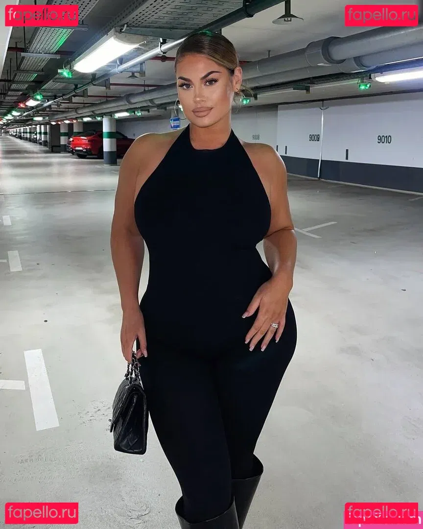 Hanna Wilperath Onlyfans Photo Gallery 