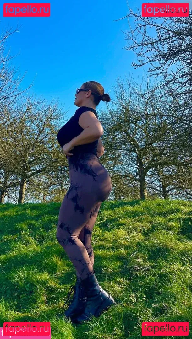 Hanna Wilperath Onlyfans Photo Gallery 