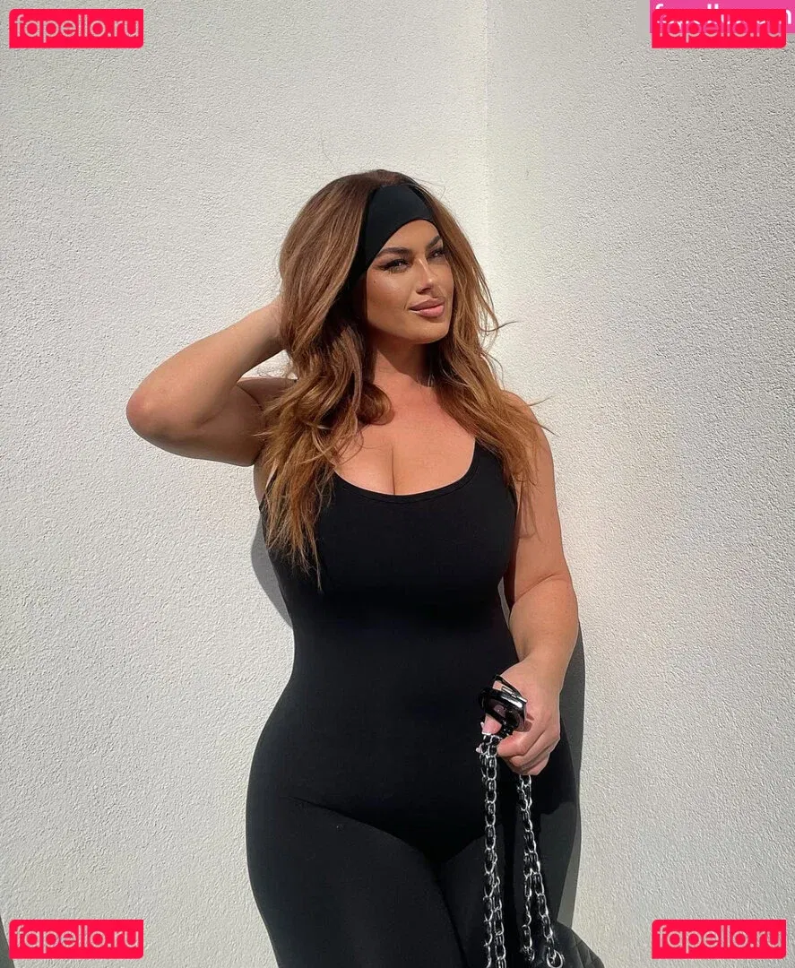 Hanna Wilperath Onlyfans Photo Gallery 