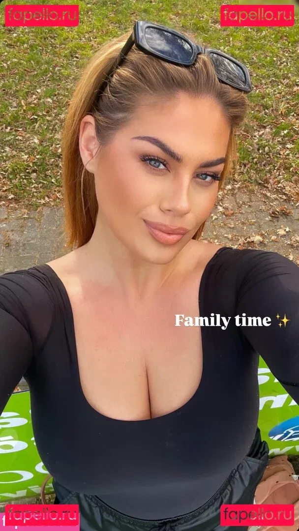 Hanna Wilperath Onlyfans Photo Gallery 