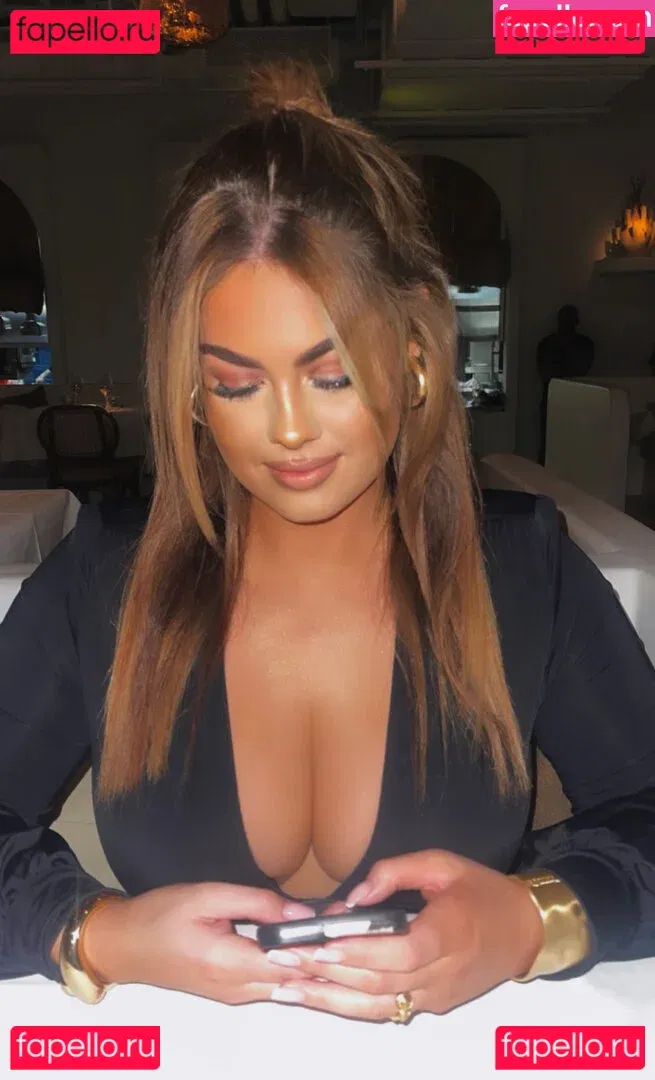 Hanna Wilperath Onlyfans Photo Gallery 