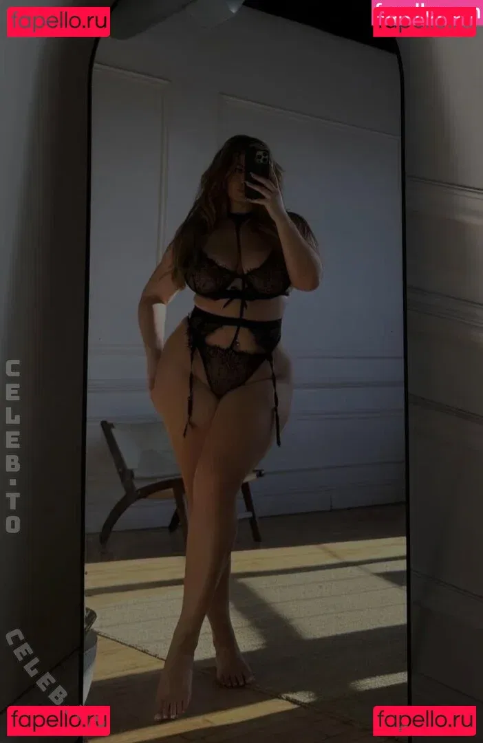 Hanna Wilperath Onlyfans Photo Gallery 