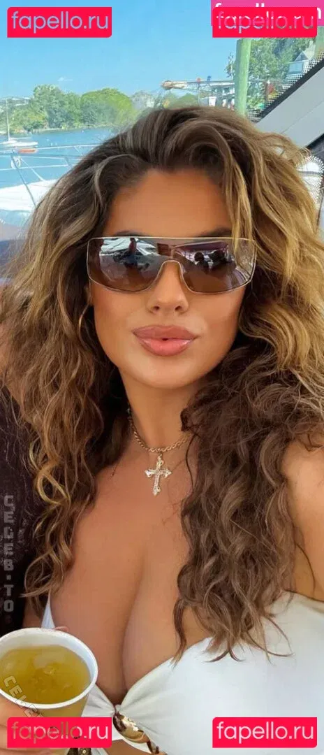 Hanna Wilperath Onlyfans Photo Gallery 