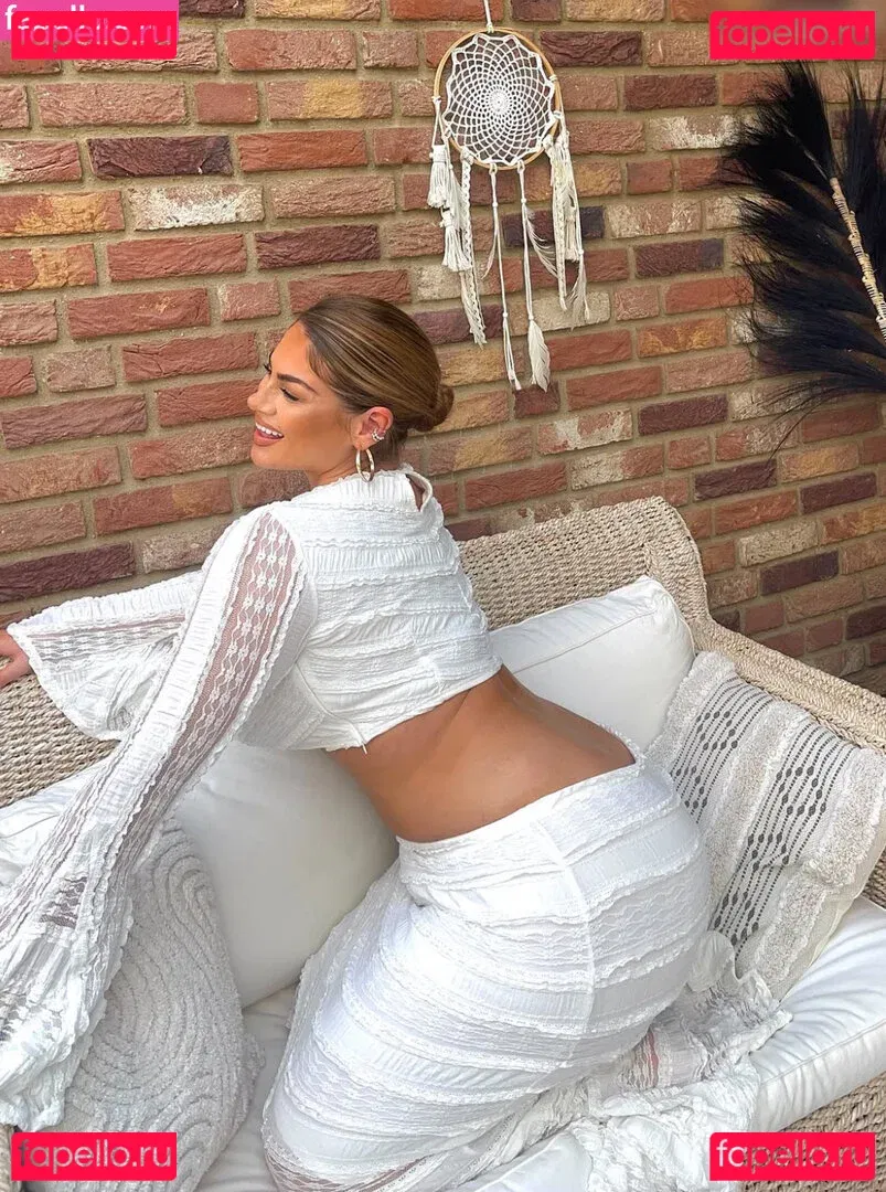 Hanna Wilperath Onlyfans Photo Gallery 