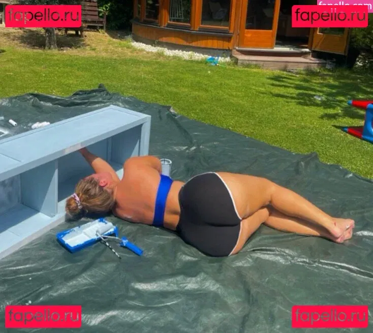 Hanna Wilperath Onlyfans Photo Gallery 