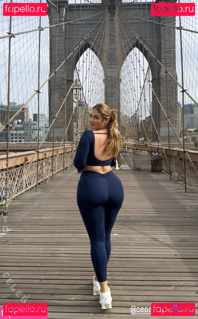 Hanna Wilperath Onlyfans Photo Gallery 