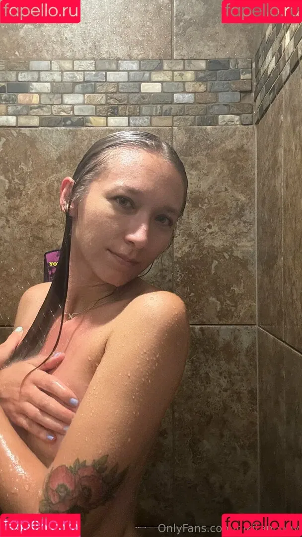 Nikita Crump Onlyfans Photo Gallery 