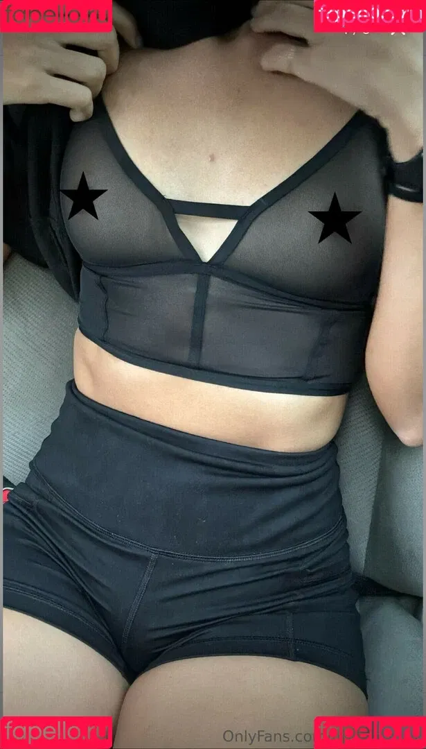 Nikita Crump Onlyfans Photo Gallery 