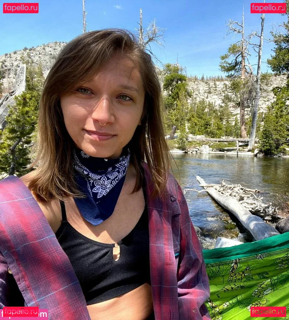 Nikita Crump Onlyfans Photo Gallery 