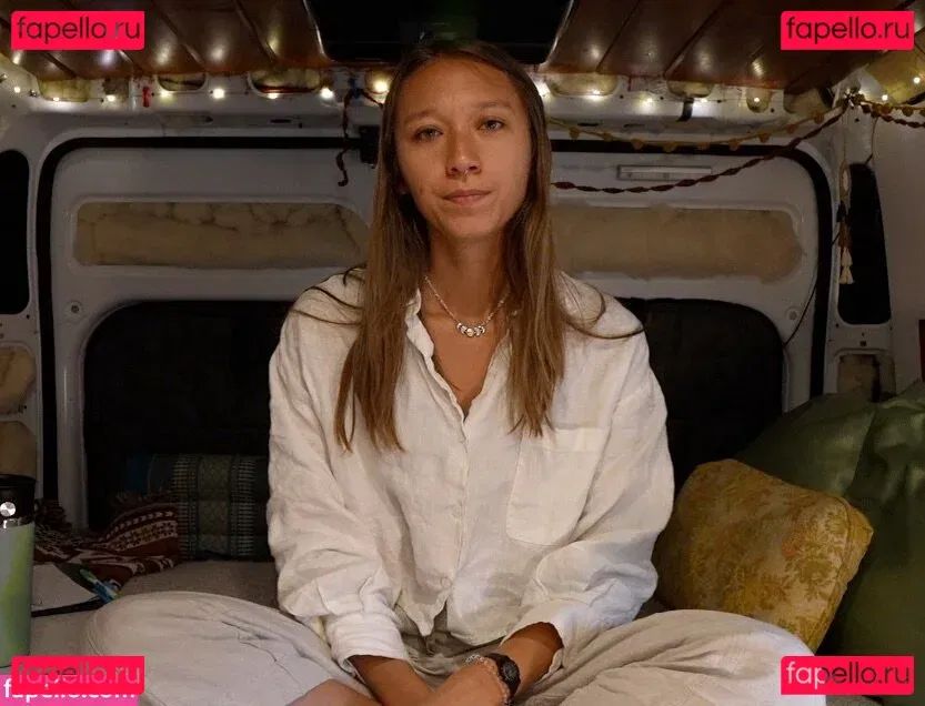 Nikita Crump Onlyfans Photo Gallery 