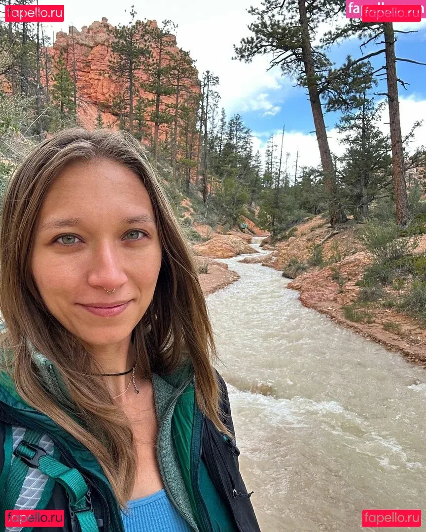 Nikita Crump Onlyfans Photo Gallery 