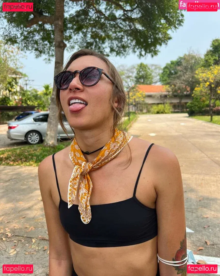 Nikita Crump Onlyfans Photo Gallery 