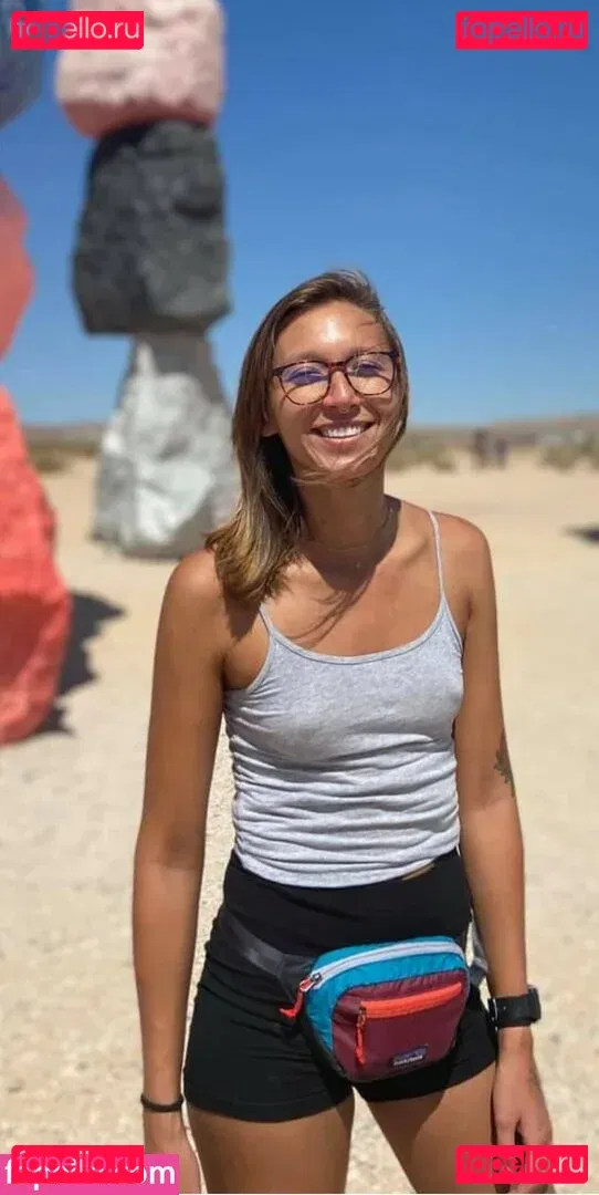 Nikita Crump Onlyfans Photo Gallery 