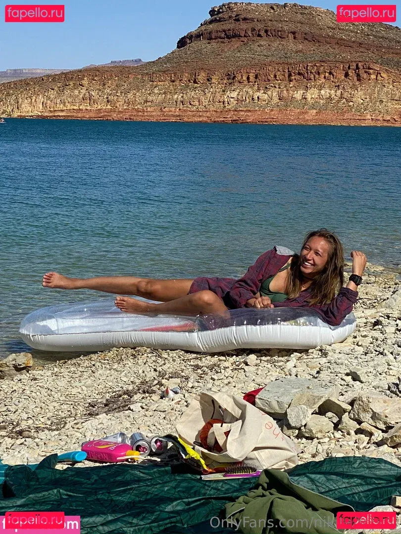 Nikita Crump Onlyfans Photo Gallery 