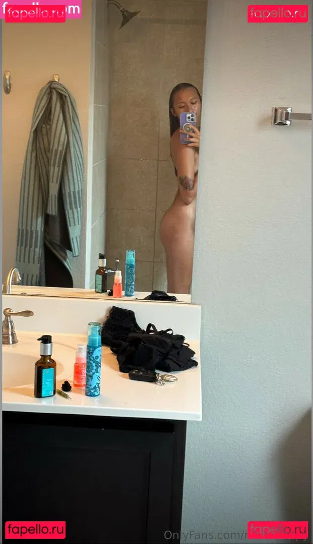 Nikita Crump Onlyfans Photo Gallery 