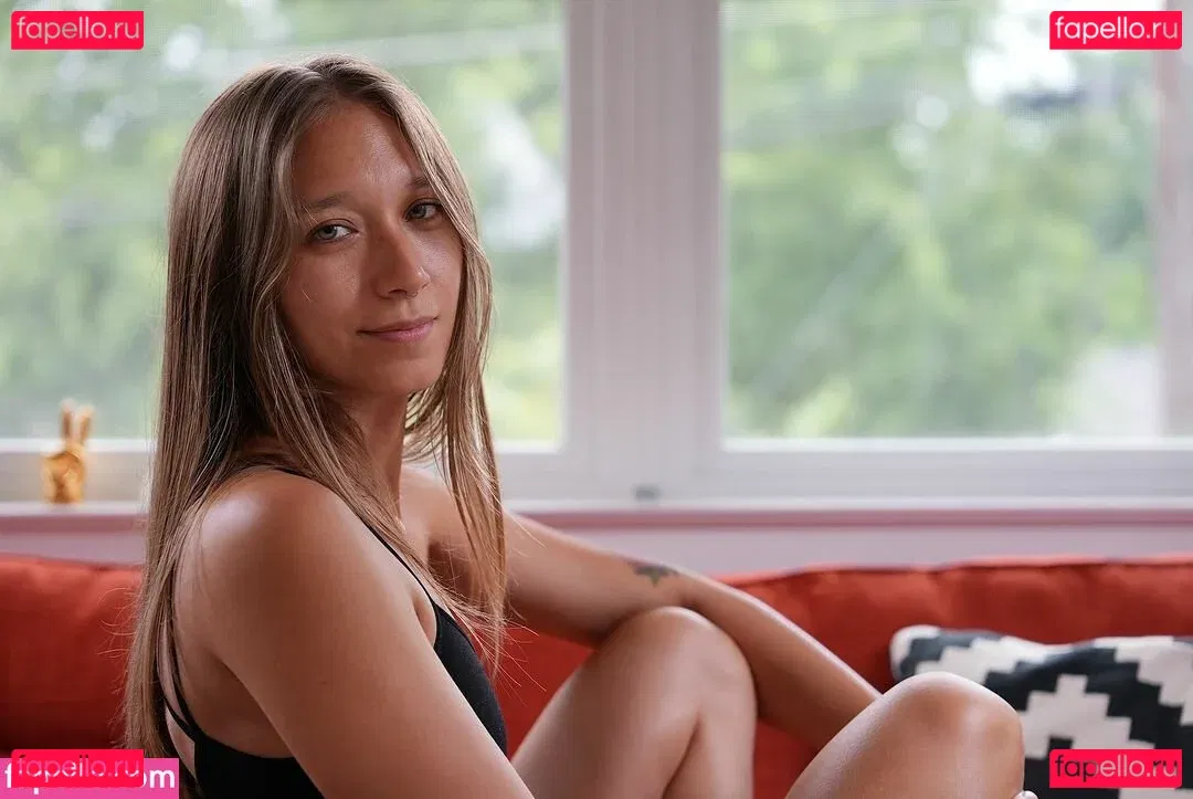 Nikita Crump Onlyfans Photo Gallery 