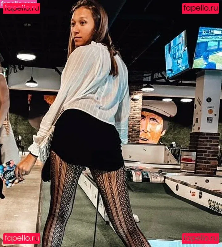 Nikita Crump Onlyfans Photo Gallery 