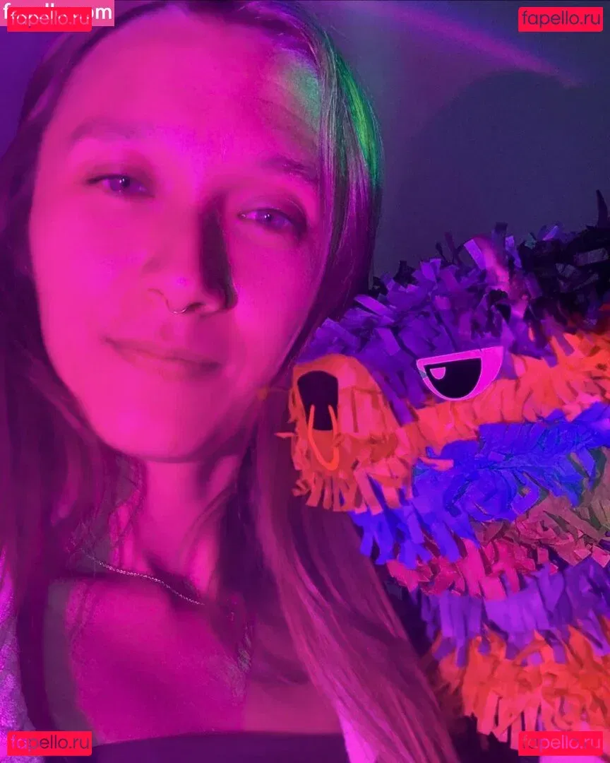 Nikita Crump Onlyfans Photo Gallery 