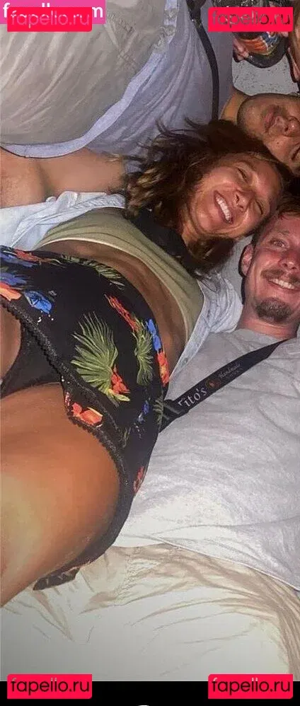 Nikita Crump Onlyfans Photo Gallery 