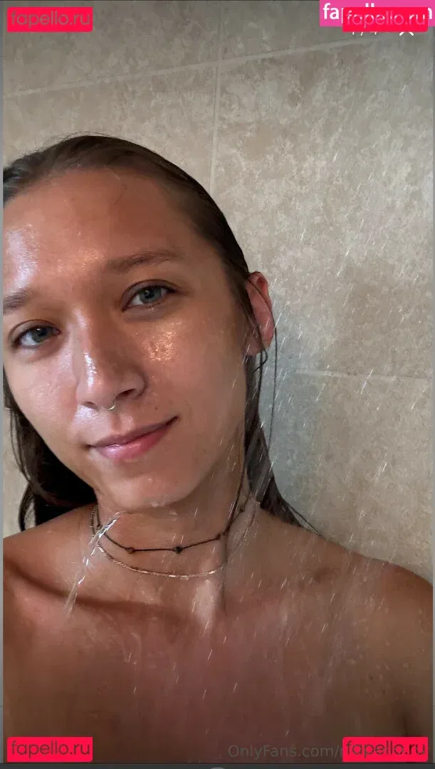 Nikita Crump Onlyfans Photo Gallery 