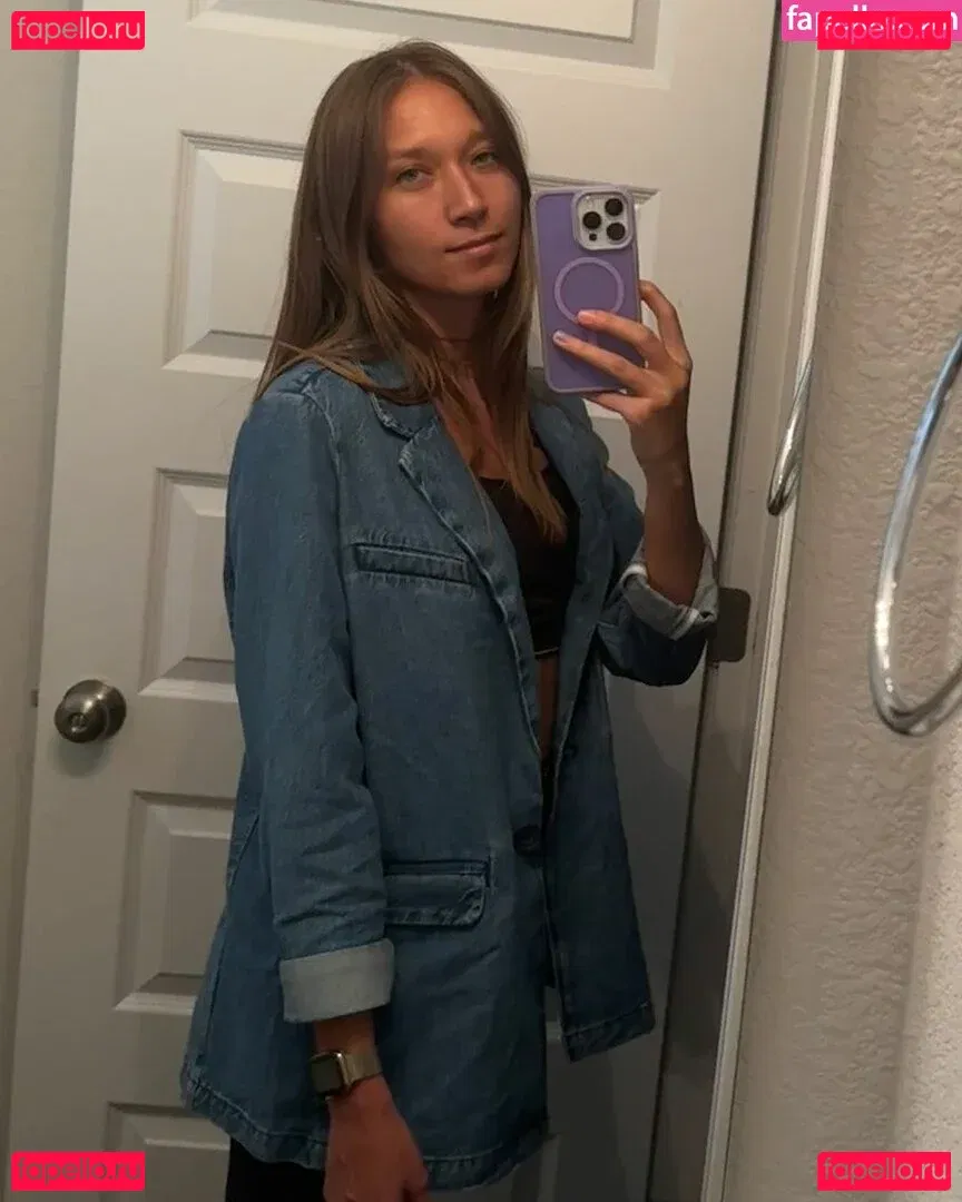 Nikita Crump Onlyfans Photo Gallery 