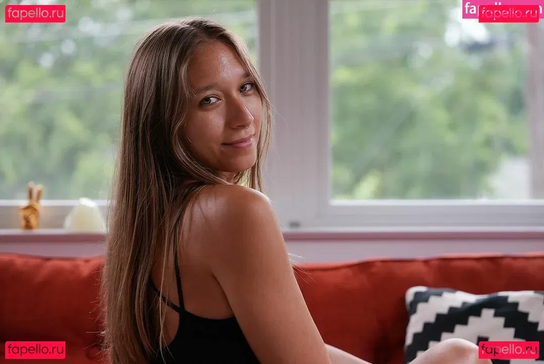 Nikita Crump Onlyfans Photo Gallery 