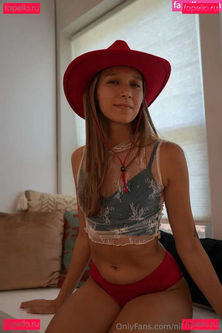 Nikita Crump Onlyfans Photo Gallery 