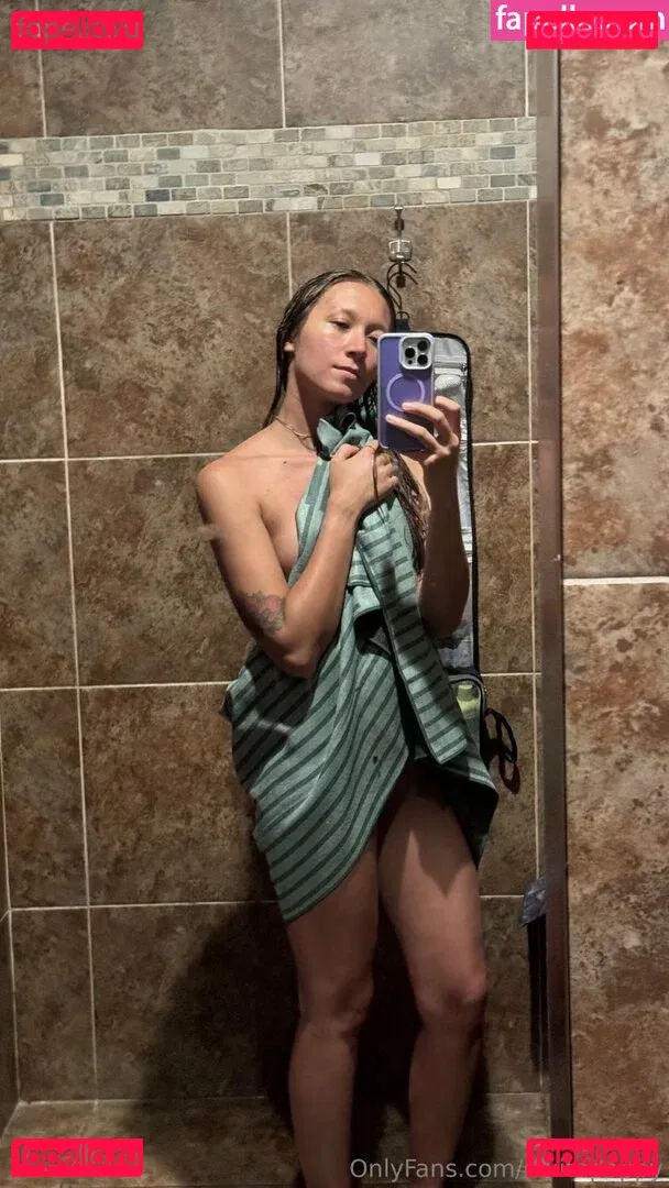 Nikita Crump Onlyfans Photo Gallery 