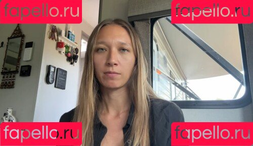 Nikita Crump Onlyfans Photo Gallery 