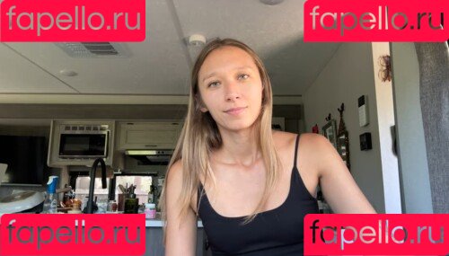 Nikita Crump Onlyfans Photo Gallery 