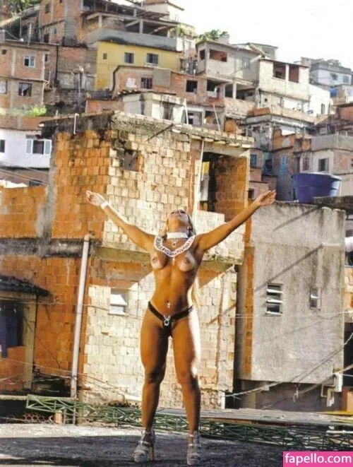 Valeska Popozuda Onlyfans Photo Gallery 