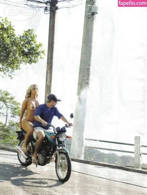 Valeska Popozuda Onlyfans Photo Gallery 