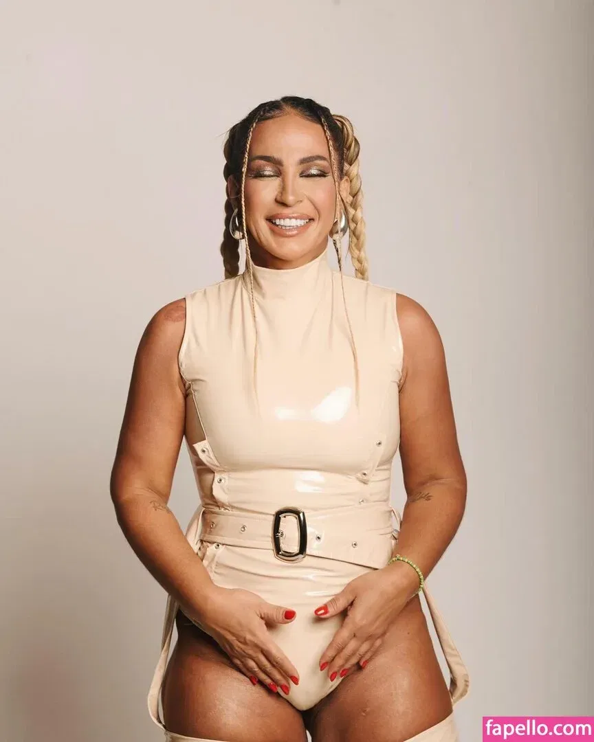 Valeska Popozuda Onlyfans Photo Gallery 