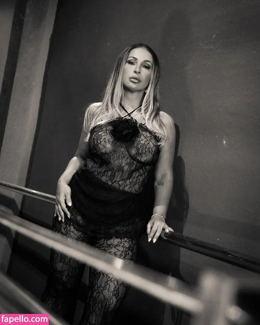 Valeska Popozuda Onlyfans Photo Gallery 