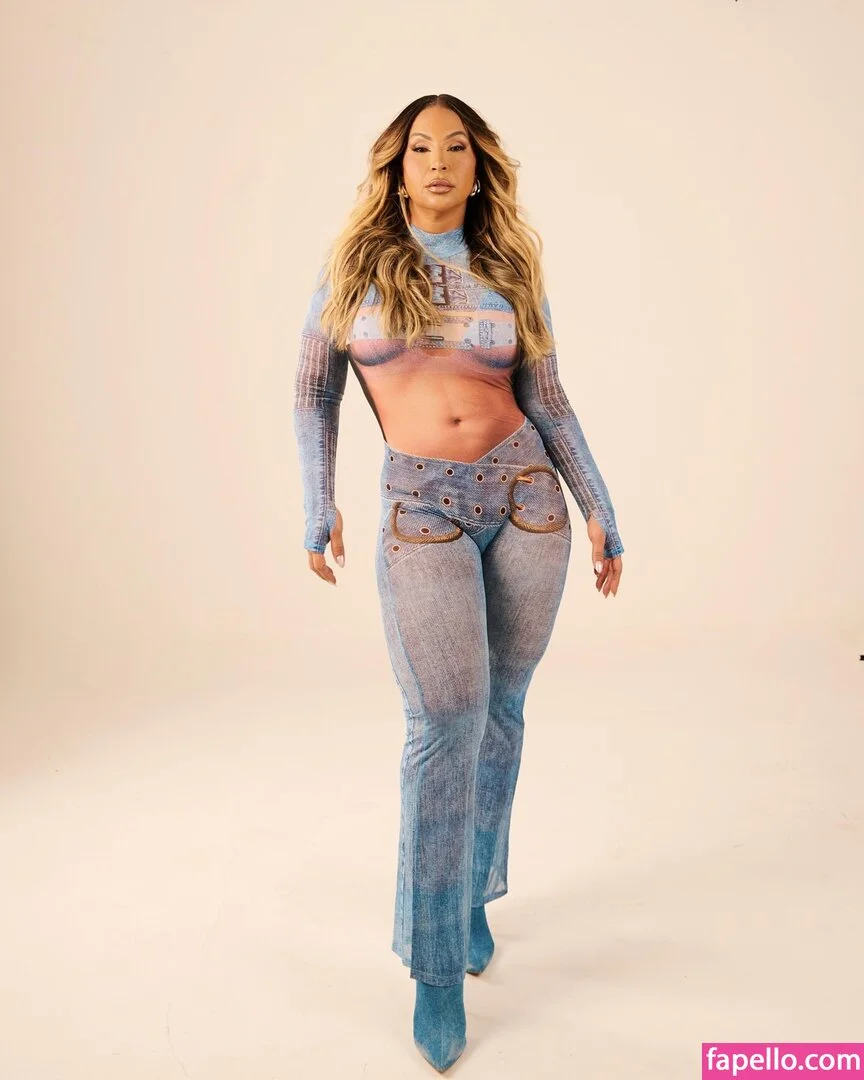 Valeska Popozuda Onlyfans Photo Gallery 