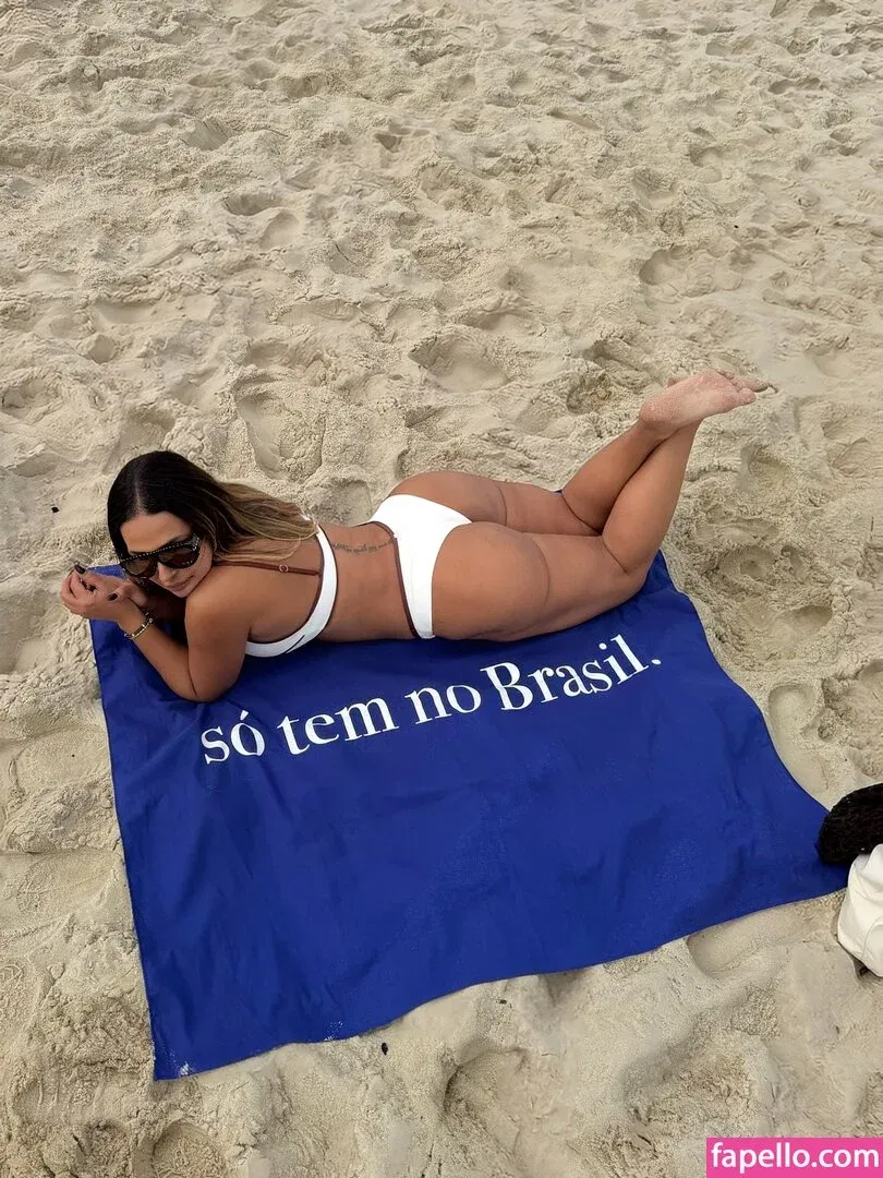 Valeska Popozuda Onlyfans Photo Gallery 