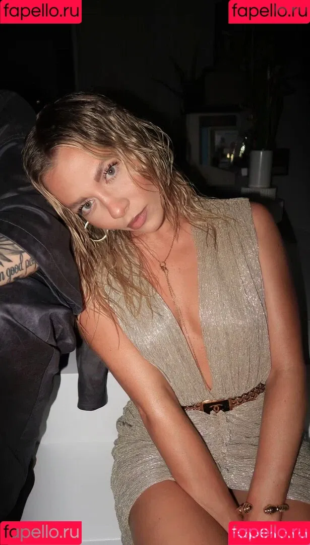 Valentina Pahde Onlyfans Photo Gallery 