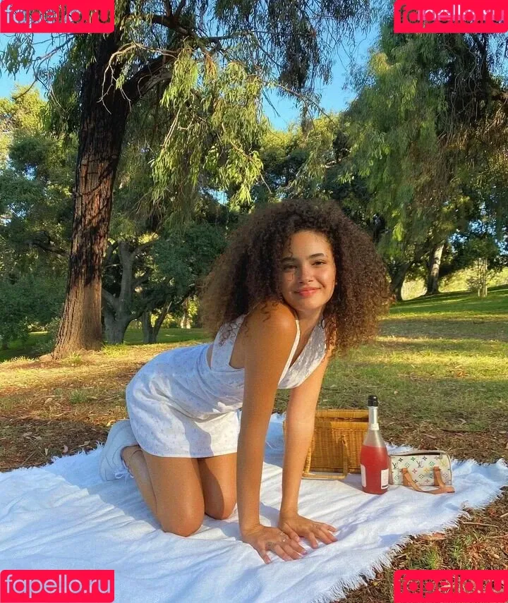 Teo Marcella Onlyfans Photo Gallery 