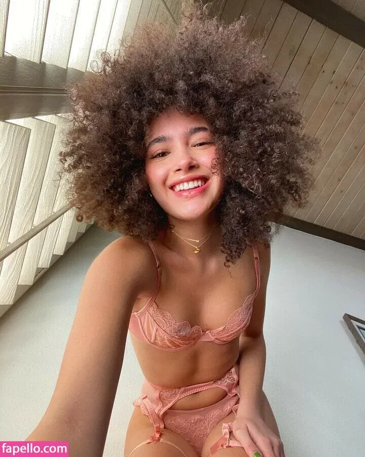 Teo Marcella Onlyfans Photo Gallery 