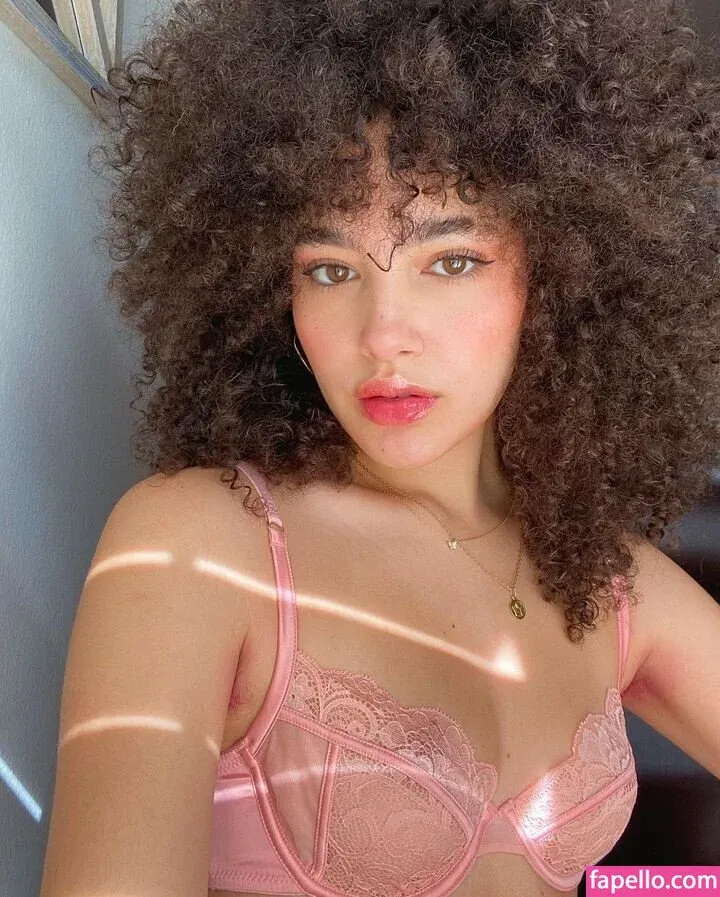 Teo Marcella Onlyfans Photo Gallery 