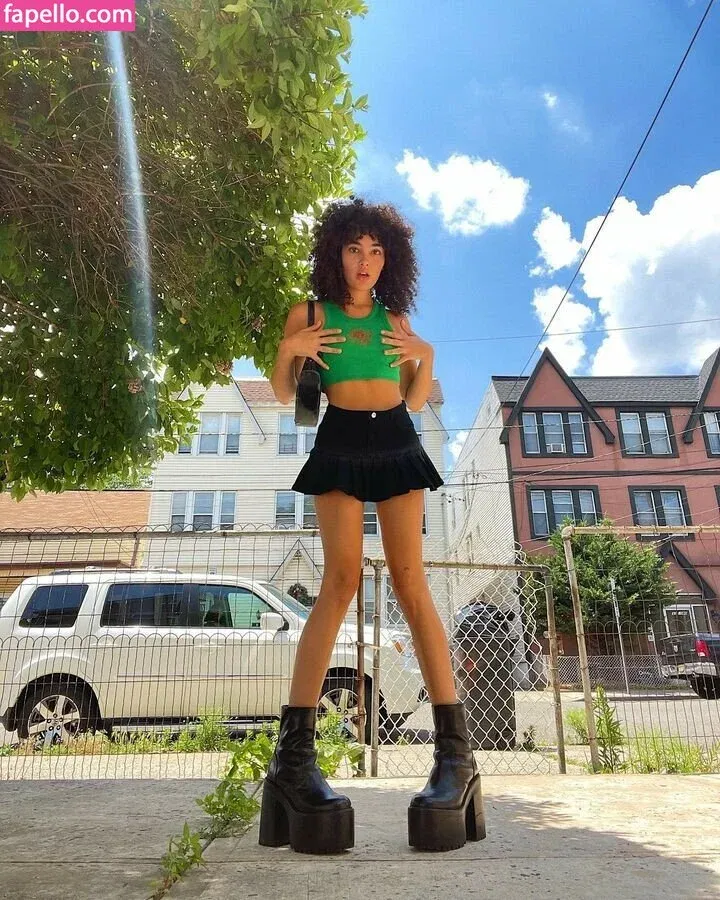 Teo Marcella Onlyfans Photo Gallery 