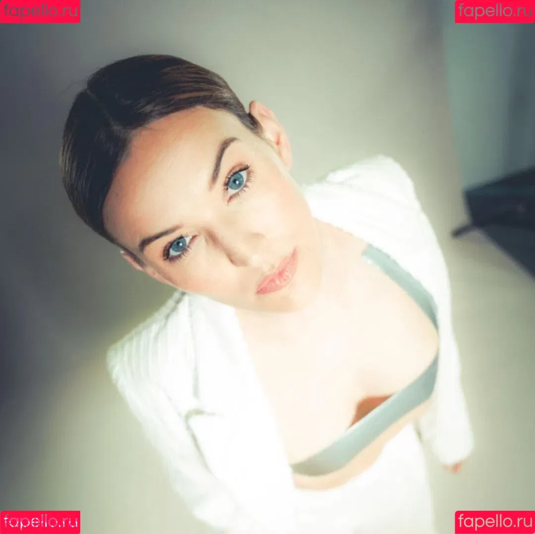 Jeannine Michaelsen Onlyfans Photo Gallery 